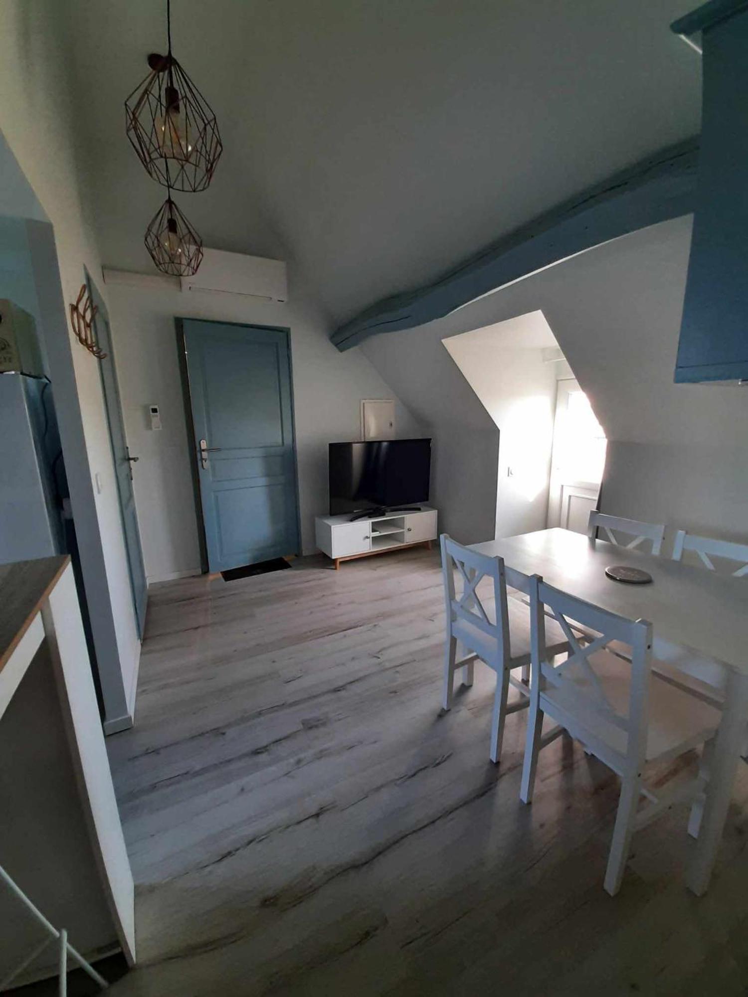 Gite De Charme, Grand Confort Marolles-sous-Lignieres Exteriör bild